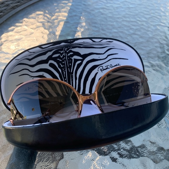 Roberto Cavalli sunglasses - Picture 2 of 5